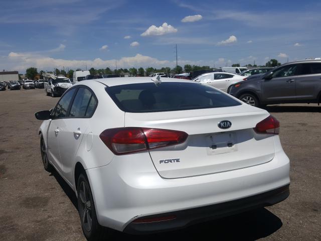 Photo 2 VIN: 3KPFL4A72JE222133 - KIA FORTE LX 