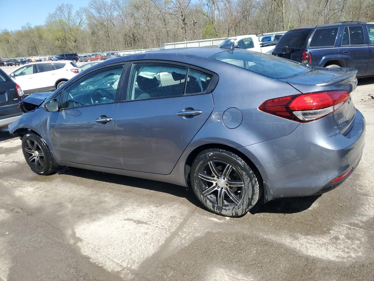 Photo 1 VIN: 3KPFL4A72JE239997 - KIA FORTE 