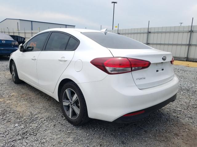 Photo 2 VIN: 3KPFL4A72JE240504 - KIA FORTE LX 