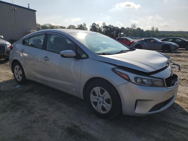 Photo 3 VIN: 3KPFL4A72JE247680 - KIA FORTE 