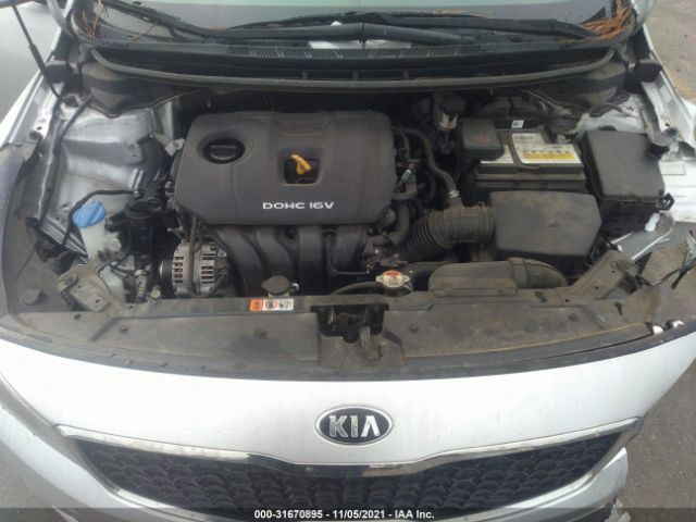 Photo 9 VIN: 3KPFL4A72JE248215 - KIA FORTE 