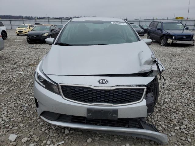 Photo 4 VIN: 3KPFL4A72JE260767 - KIA FORTE LX 