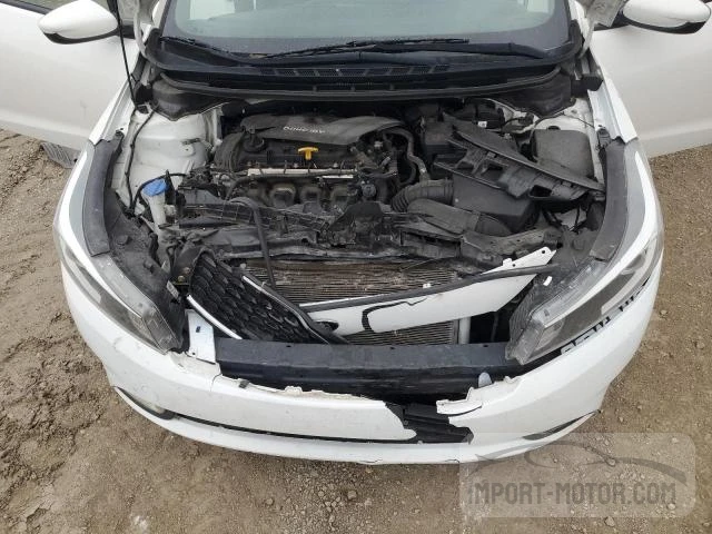 Photo 10 VIN: 3KPFL4A72JE271249 - KIA FORTE 