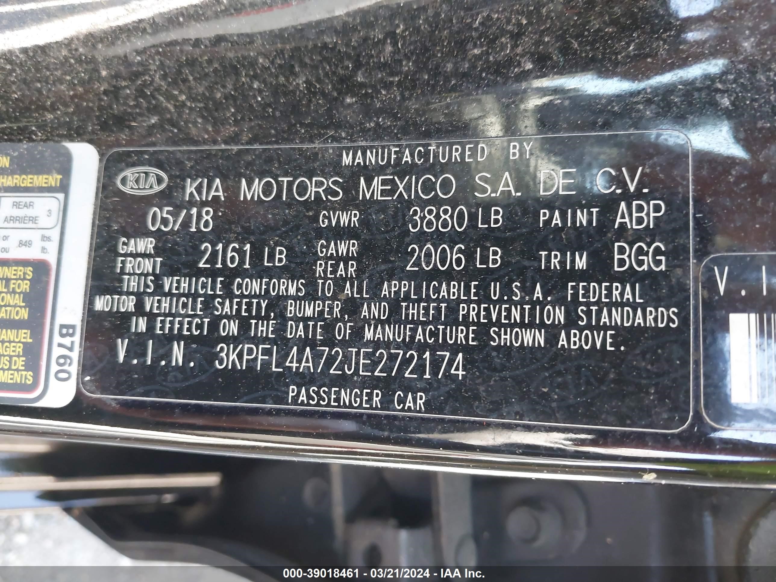 Photo 8 VIN: 3KPFL4A72JE272174 - KIA FORTE 