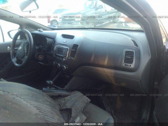 Photo 4 VIN: 3KPFL4A73HE007290 - KIA FORTE 