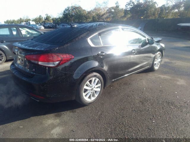 Photo 3 VIN: 3KPFL4A73HE011372 - KIA FORTE 