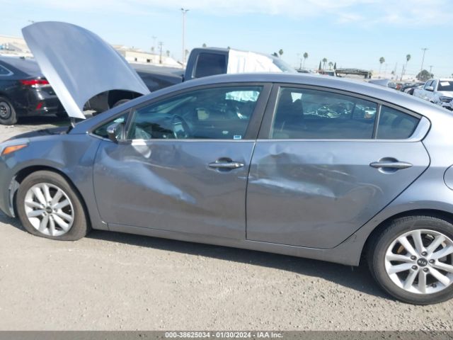 Photo 5 VIN: 3KPFL4A73HE044601 - KIA FORTE 