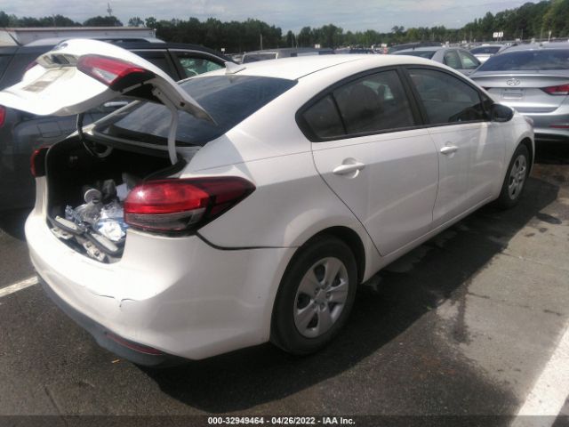 Photo 3 VIN: 3KPFL4A73HE069028 - KIA FORTE 