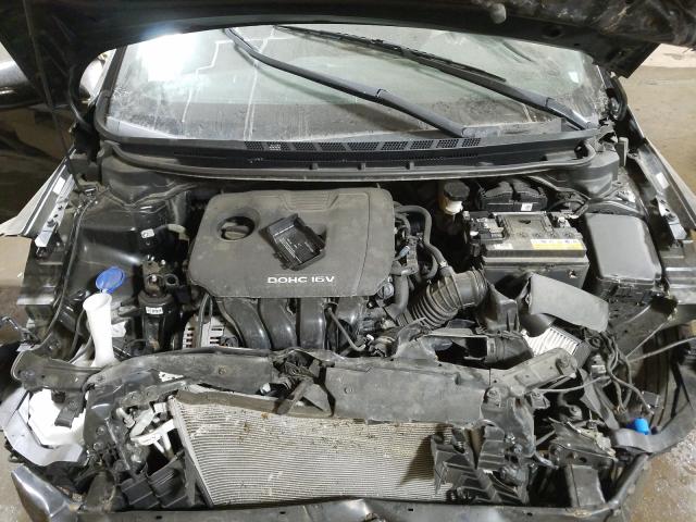 Photo 6 VIN: 3KPFL4A73HE076030 - KIA FORTE LX 