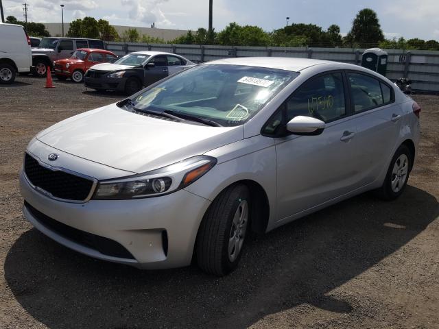 Photo 1 VIN: 3KPFL4A73HE137375 - KIA FORTE LX 