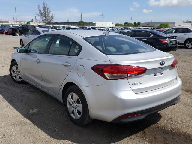 Photo 2 VIN: 3KPFL4A73HE137375 - KIA FORTE LX 