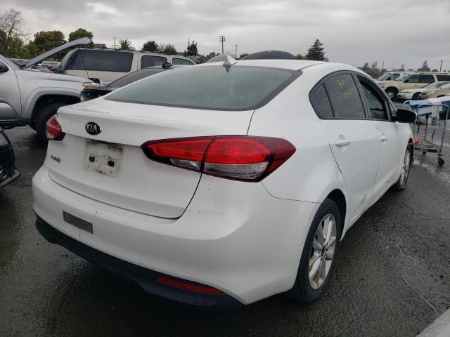 Photo 2 VIN: 3KPFL4A73HE153463 - KIA FORTE LX 