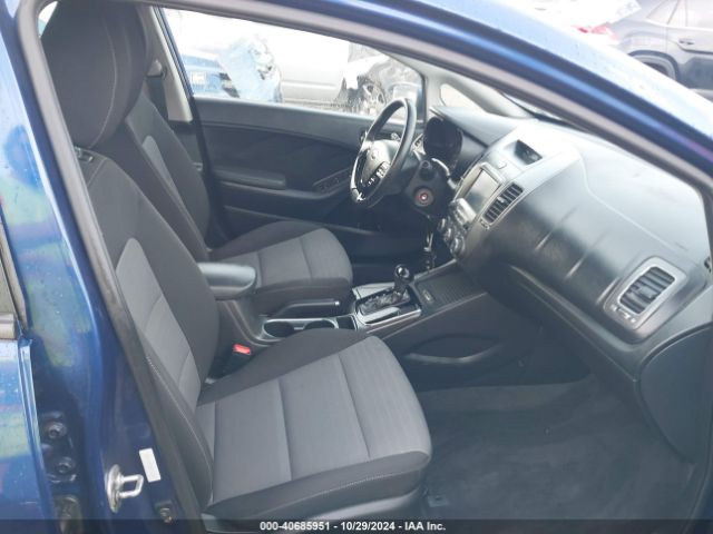 Photo 4 VIN: 3KPFL4A73HE157691 - KIA FORTE 