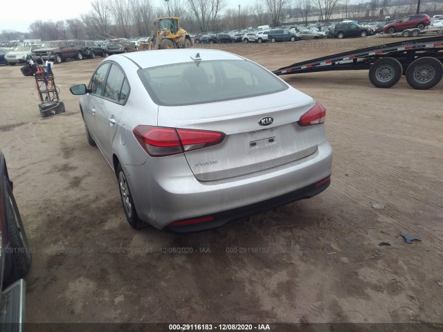 Photo 2 VIN: 3KPFL4A73JE165084 - KIA FORTE 