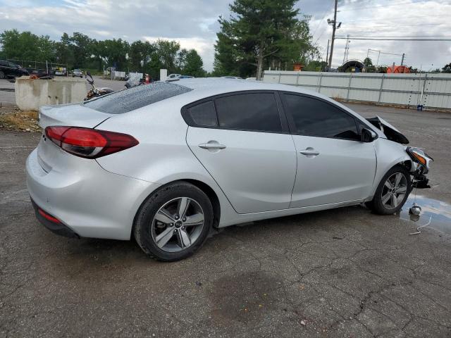 Photo 2 VIN: 3KPFL4A73JE169975 - KIA FORTE LX 