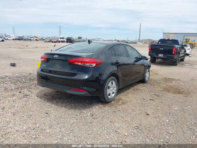 Photo 3 VIN: 3KPFL4A73JE186243 - KIA FORTE 