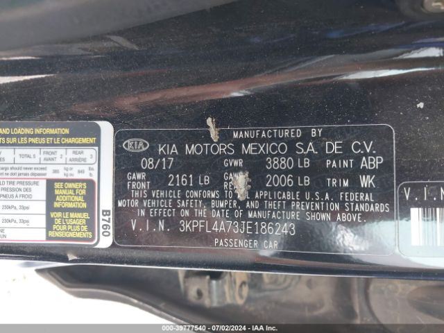 Photo 8 VIN: 3KPFL4A73JE186243 - KIA FORTE 