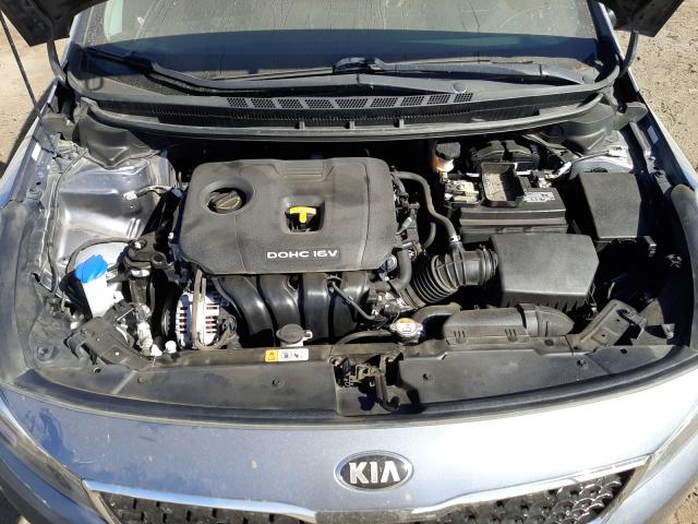 Photo 6 VIN: 3KPFL4A73JE189658 - KIA FORTE LX 