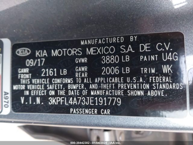 Photo 8 VIN: 3KPFL4A73JE191779 - KIA FORTE 