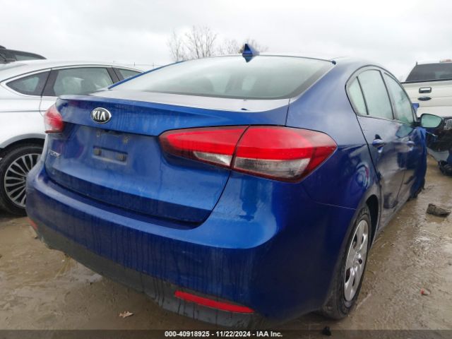 Photo 3 VIN: 3KPFL4A73JE192060 - KIA FORTE 