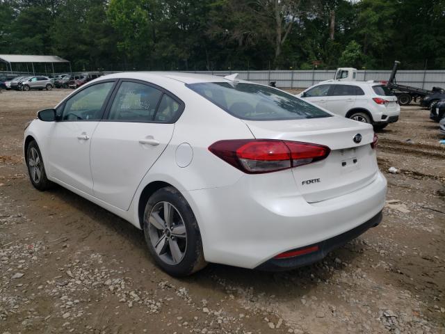 Photo 2 VIN: 3KPFL4A73JE201405 - KIA FORTE LX 