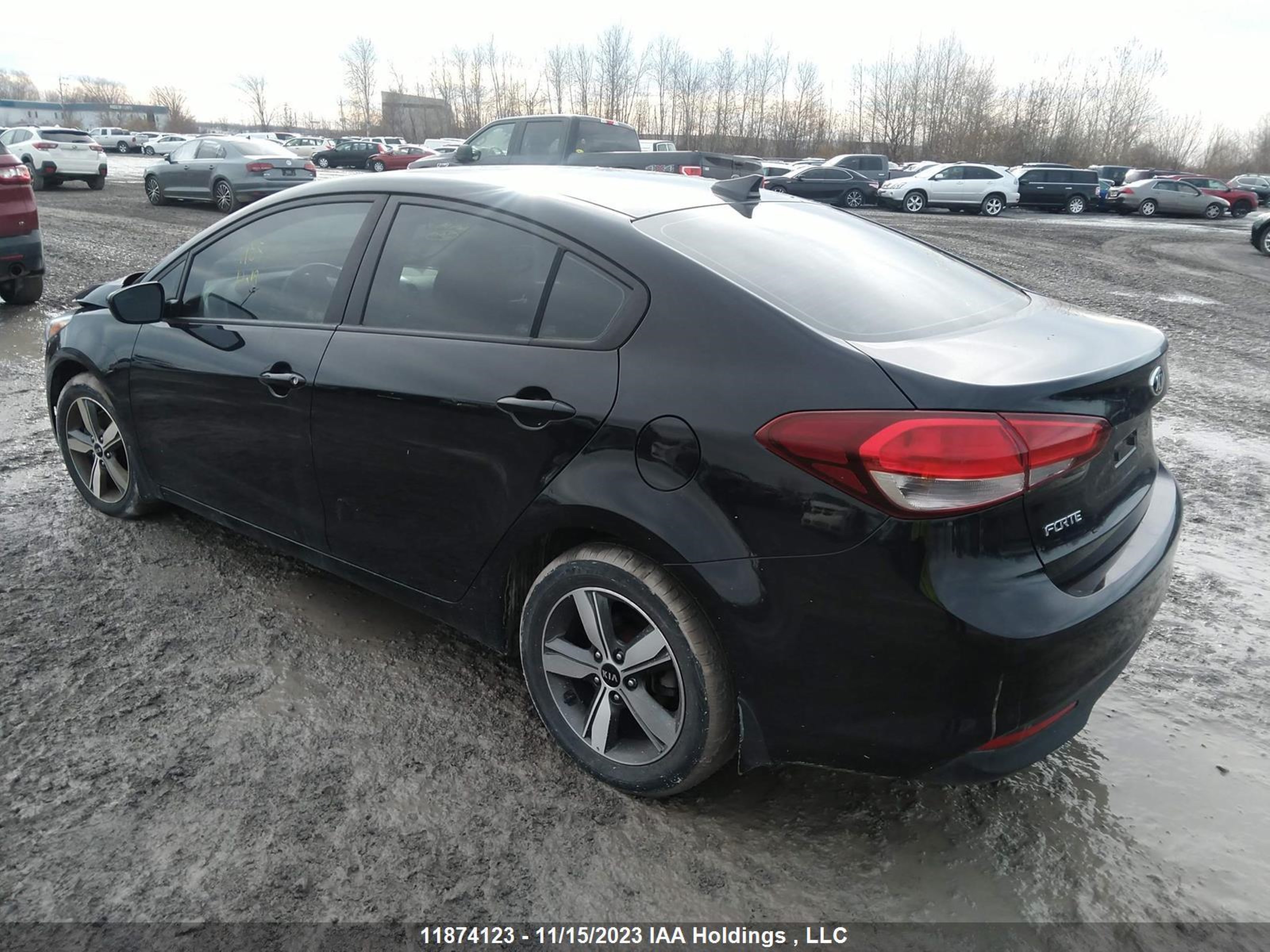 Photo 2 VIN: 3KPFL4A73JE205048 - KIA FORTE 