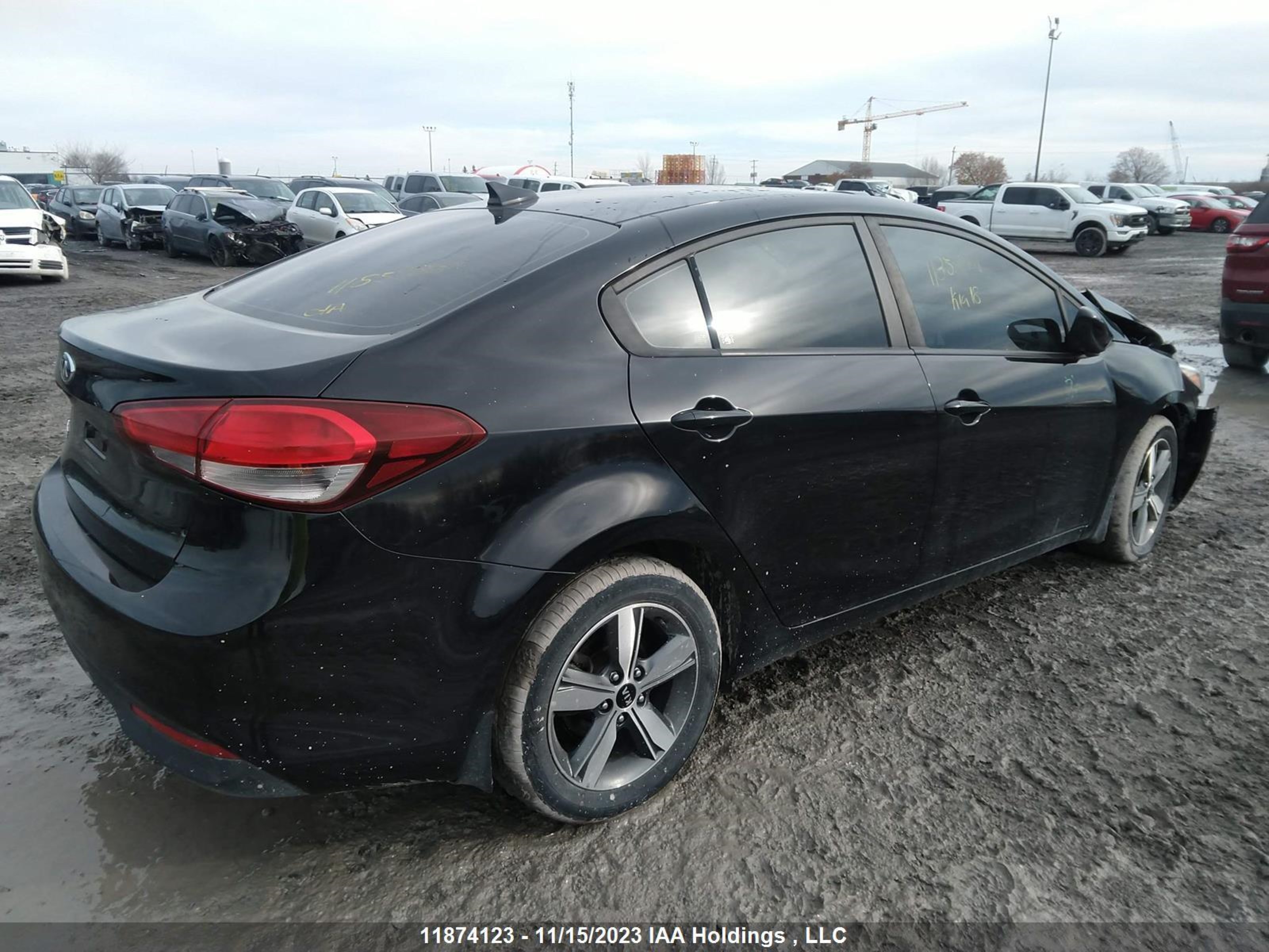 Photo 3 VIN: 3KPFL4A73JE205048 - KIA FORTE 