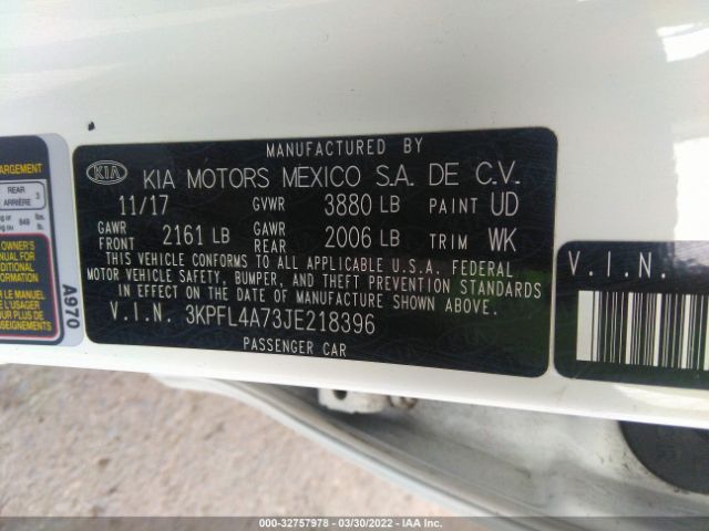 Photo 8 VIN: 3KPFL4A73JE218396 - KIA FORTE 