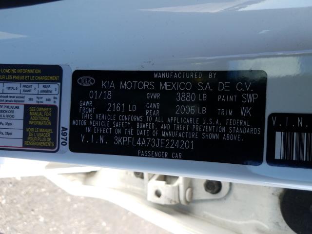 Photo 9 VIN: 3KPFL4A73JE224201 - KIA FORTE LX 