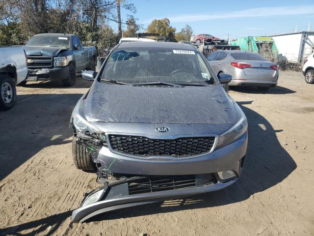 Photo 4 VIN: 3KPFL4A73JE225624 - KIA FORTE LX 