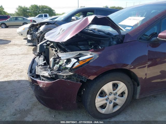 Photo 5 VIN: 3KPFL4A73JE230001 - KIA FORTE 