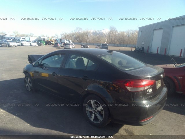 Photo 2 VIN: 3KPFL4A73JE242729 - KIA FORTE 