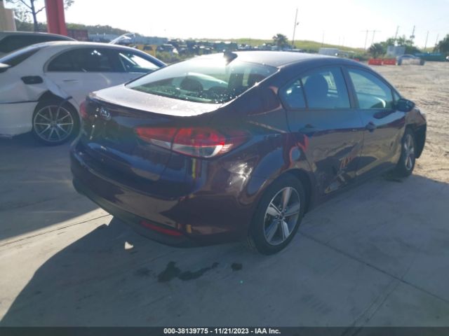 Photo 3 VIN: 3KPFL4A73JE248935 - KIA FORTE 