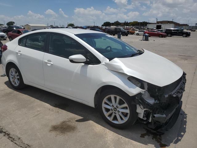 Photo 3 VIN: 3KPFL4A73JE256209 - KIA FORTE 