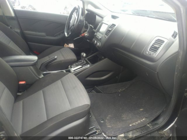 Photo 4 VIN: 3KPFL4A73JE262978 - KIA FORTE 