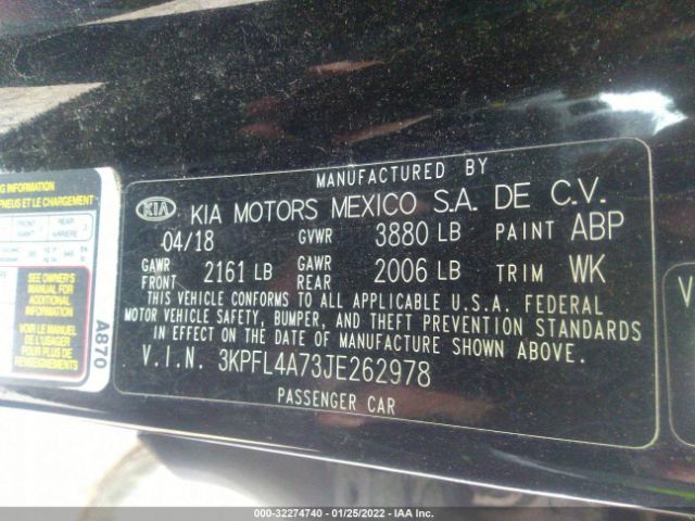 Photo 8 VIN: 3KPFL4A73JE262978 - KIA FORTE 