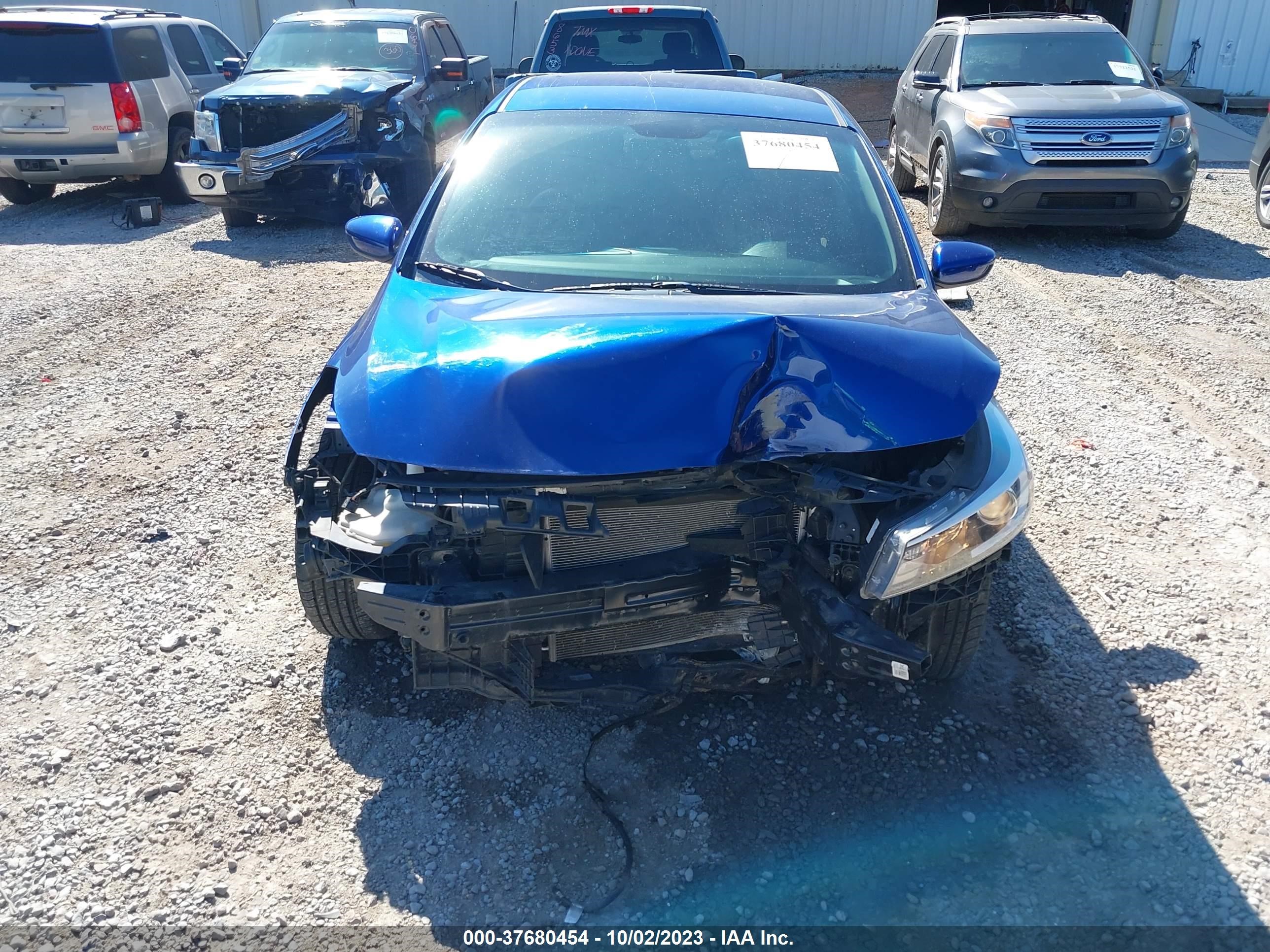 Photo 12 VIN: 3KPFL4A73JE283684 - KIA FORTE 