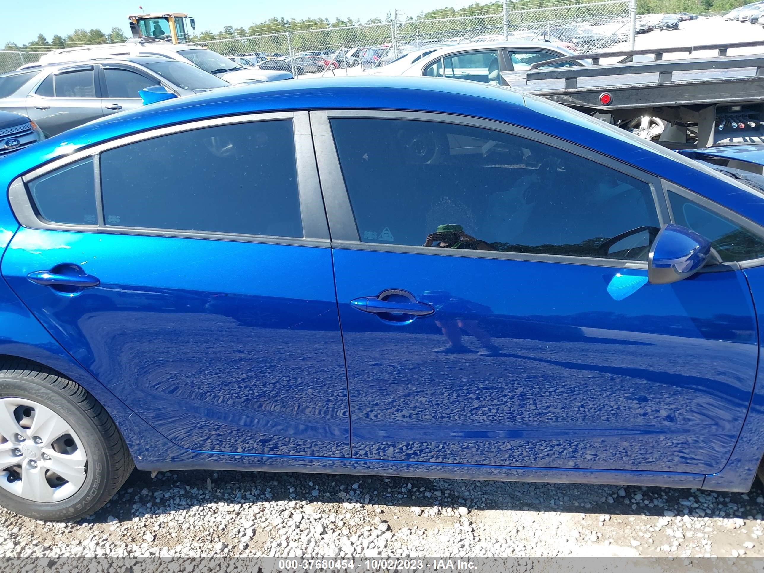 Photo 13 VIN: 3KPFL4A73JE283684 - KIA FORTE 