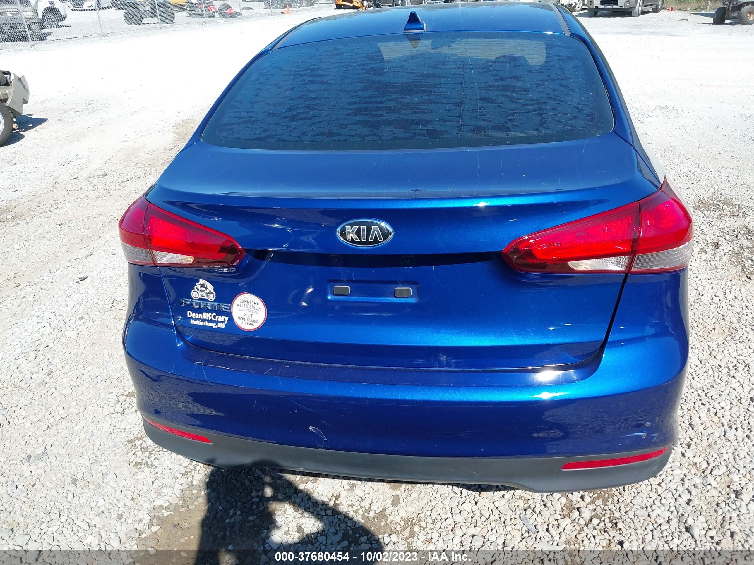 Photo 16 VIN: 3KPFL4A73JE283684 - KIA FORTE 