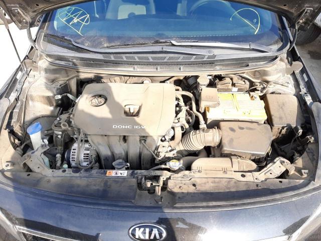 Photo 6 VIN: 3KPFL4A74HE007198 - KIA FORTE LX 