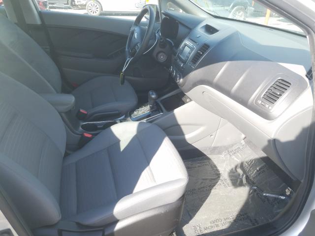 Photo 4 VIN: 3KPFL4A74HE015771 - KIA FORTE LX 