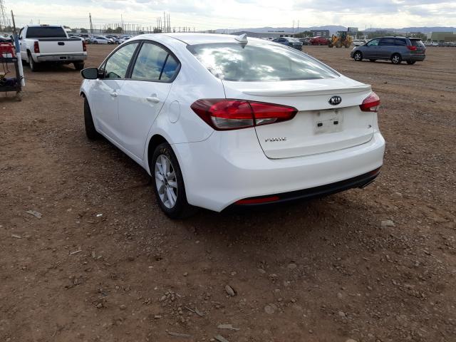 Photo 2 VIN: 3KPFL4A74HE032585 - KIA FORTE LX 