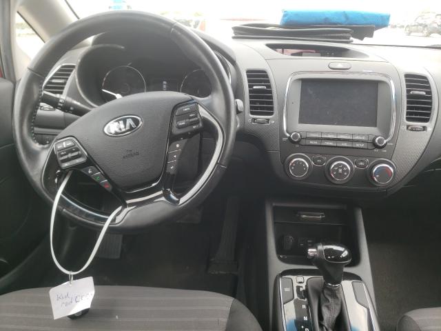 Photo 8 VIN: 3KPFL4A74HE037785 - KIA FORTE LX 