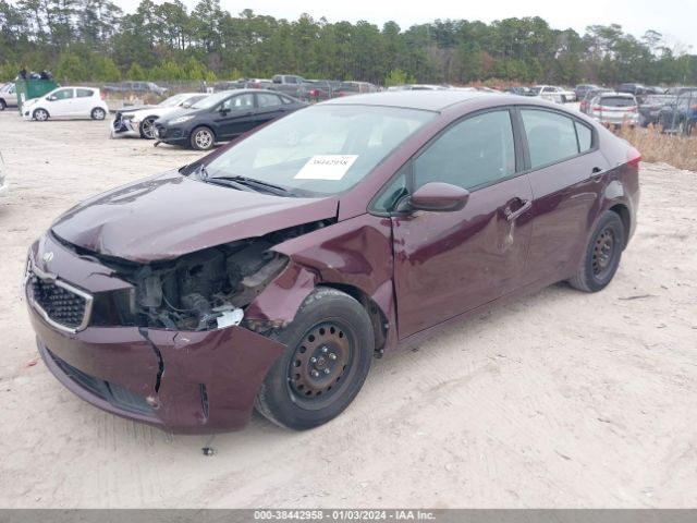 Photo 1 VIN: 3KPFL4A74HE040458 - KIA FORTE 