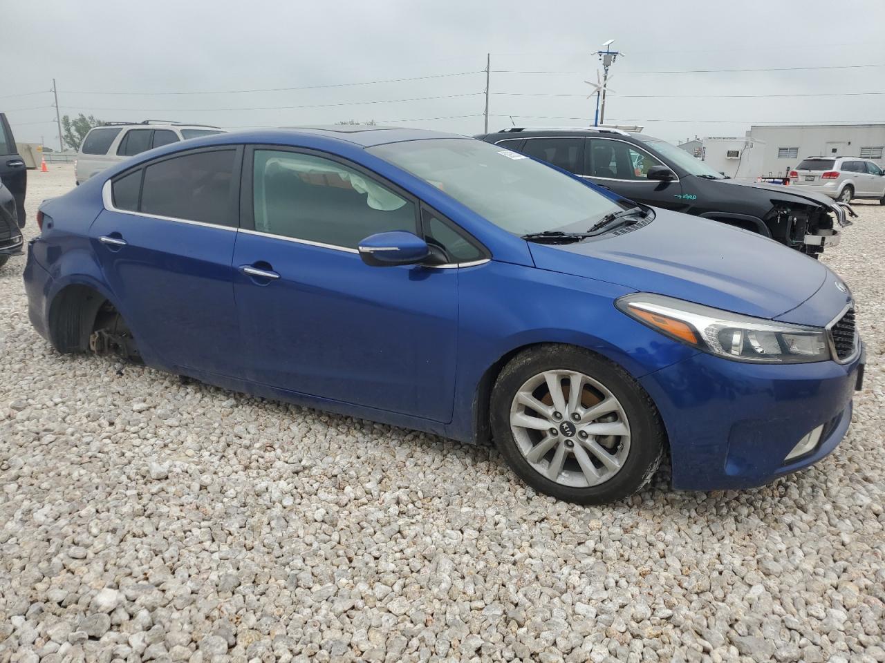 Photo 3 VIN: 3KPFL4A74HE046874 - KIA FORTE 