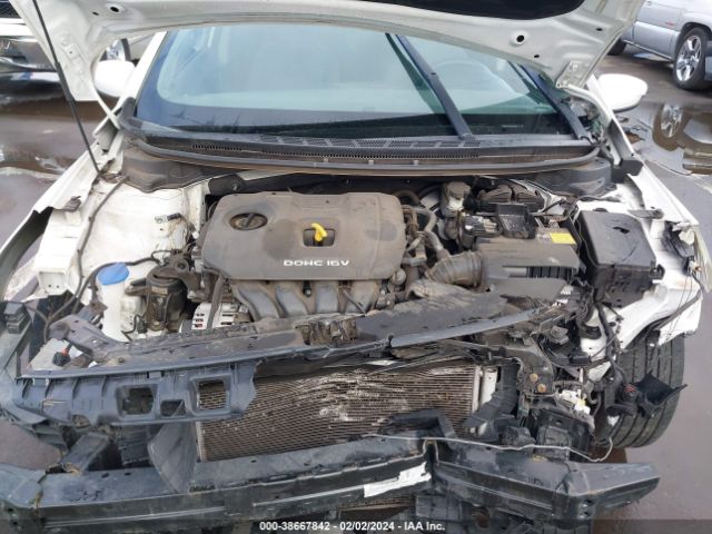 Photo 9 VIN: 3KPFL4A74HE048852 - KIA FORTE 