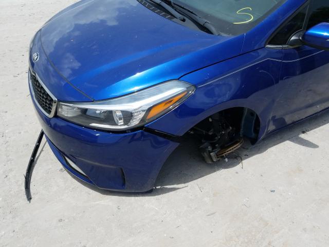 Photo 8 VIN: 3KPFL4A74HE064078 - KIA FORTE LX 