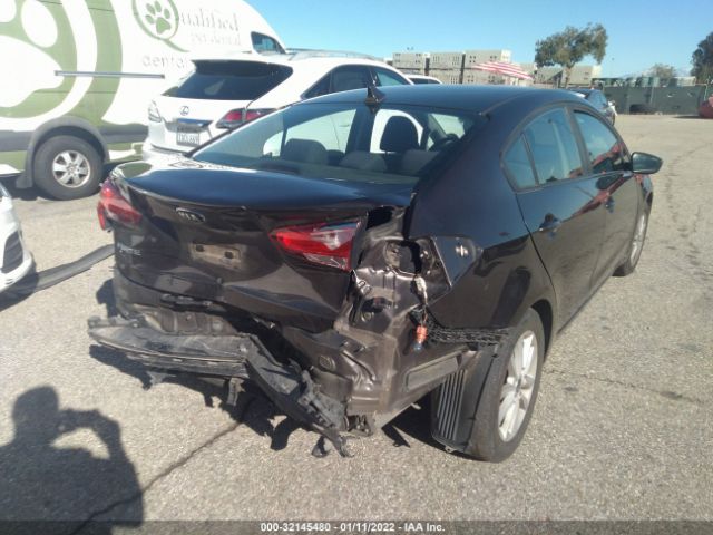 Photo 3 VIN: 3KPFL4A74HE070933 - KIA FORTE 