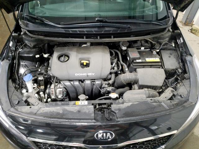 Photo 6 VIN: 3KPFL4A74HE072861 - KIA FORTE LX 