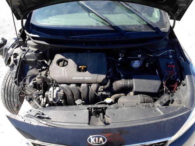 Photo 10 VIN: 3KPFL4A74HE088400 - KIA FORTE LX 